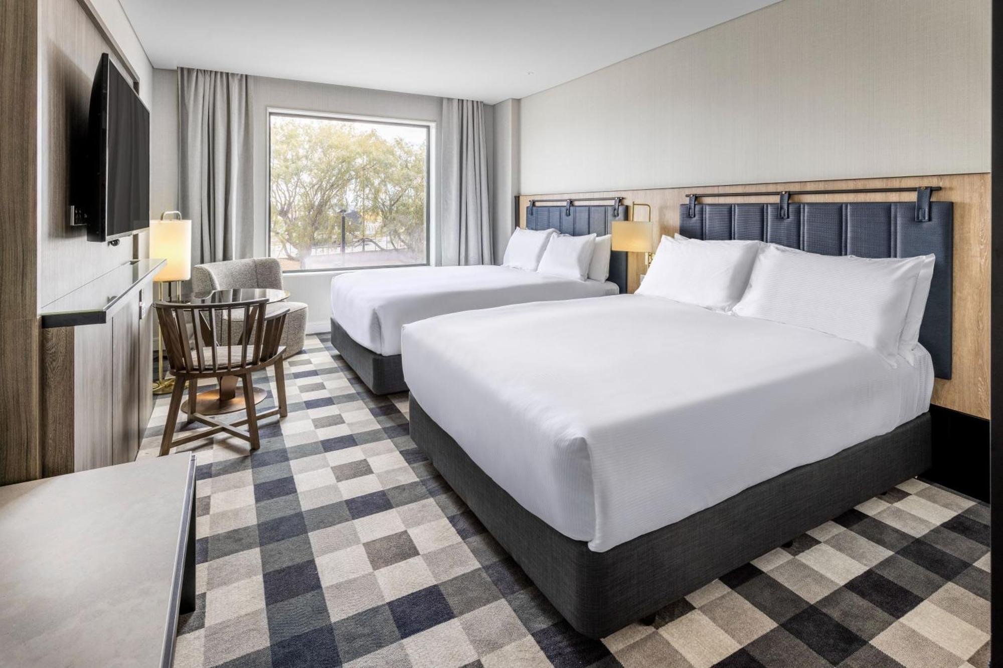 מלון Doubletree By Hilton Auckland Karaka מראה חיצוני תמונה