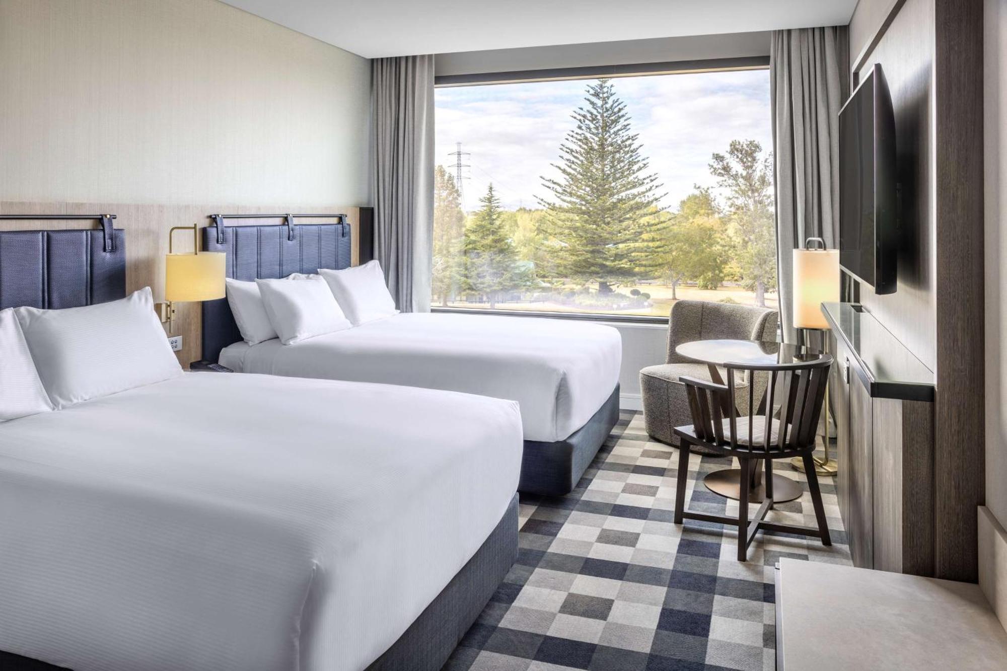 מלון Doubletree By Hilton Auckland Karaka מראה חיצוני תמונה