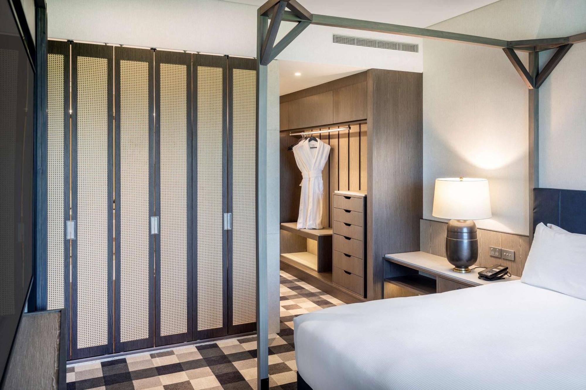 מלון Doubletree By Hilton Auckland Karaka מראה חיצוני תמונה