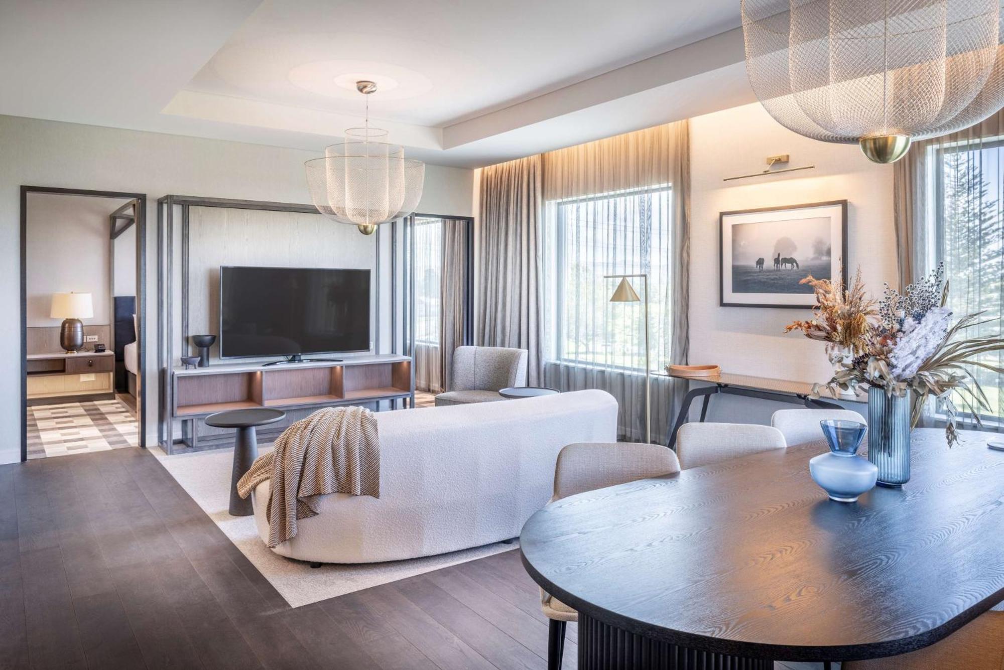 מלון Doubletree By Hilton Auckland Karaka מראה חיצוני תמונה