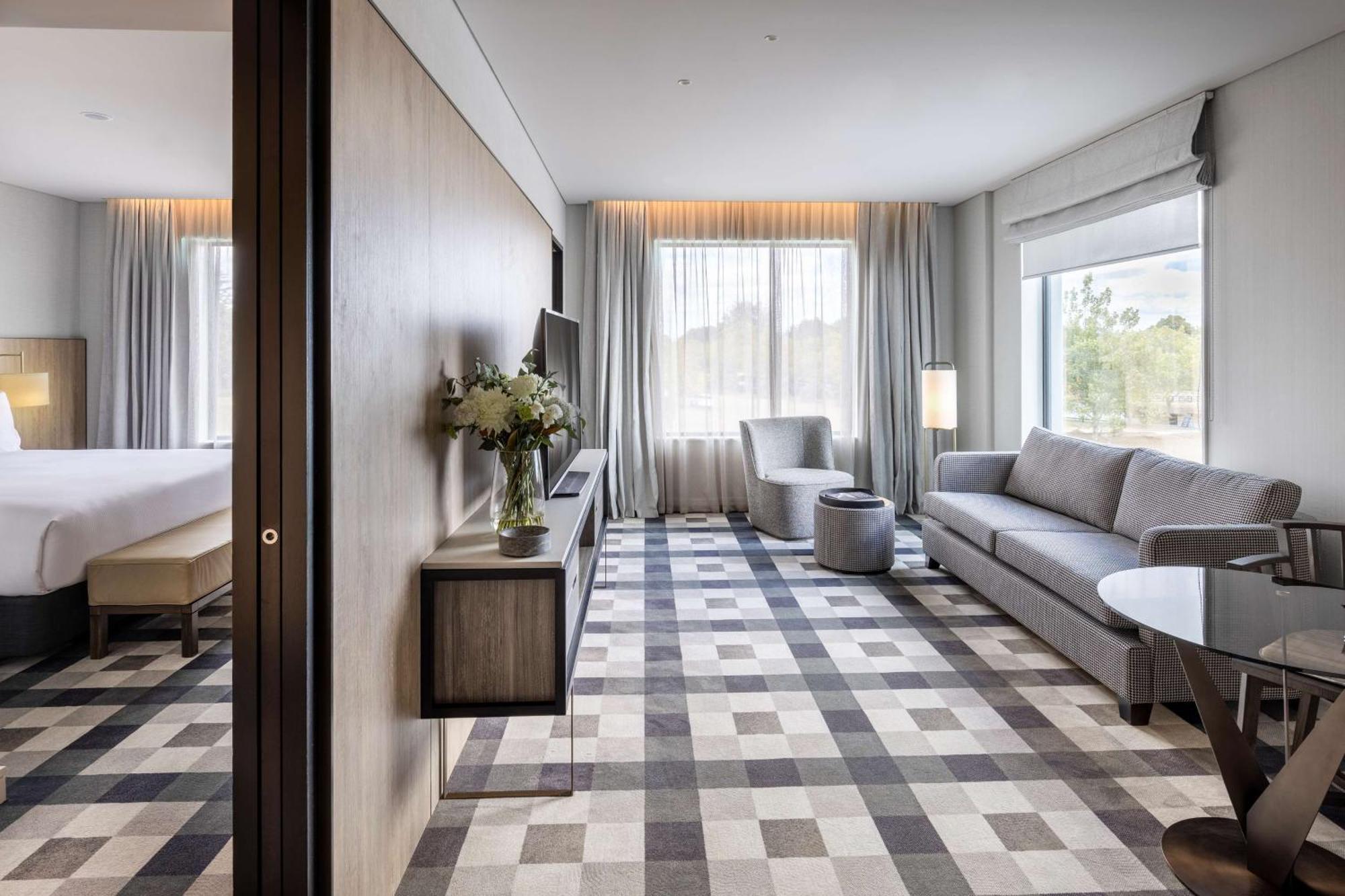 מלון Doubletree By Hilton Auckland Karaka מראה חיצוני תמונה