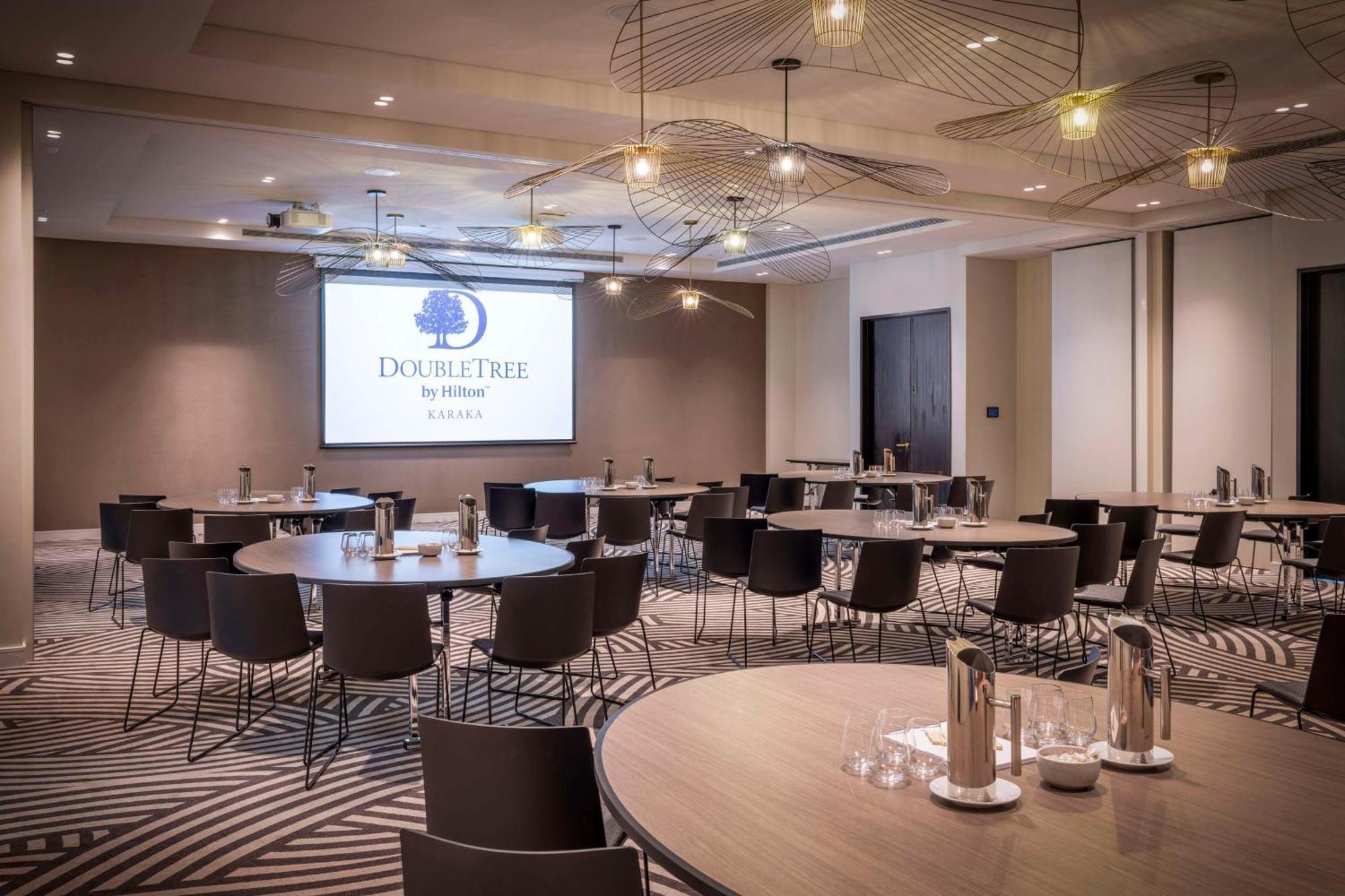 מלון Doubletree By Hilton Auckland Karaka מראה חיצוני תמונה