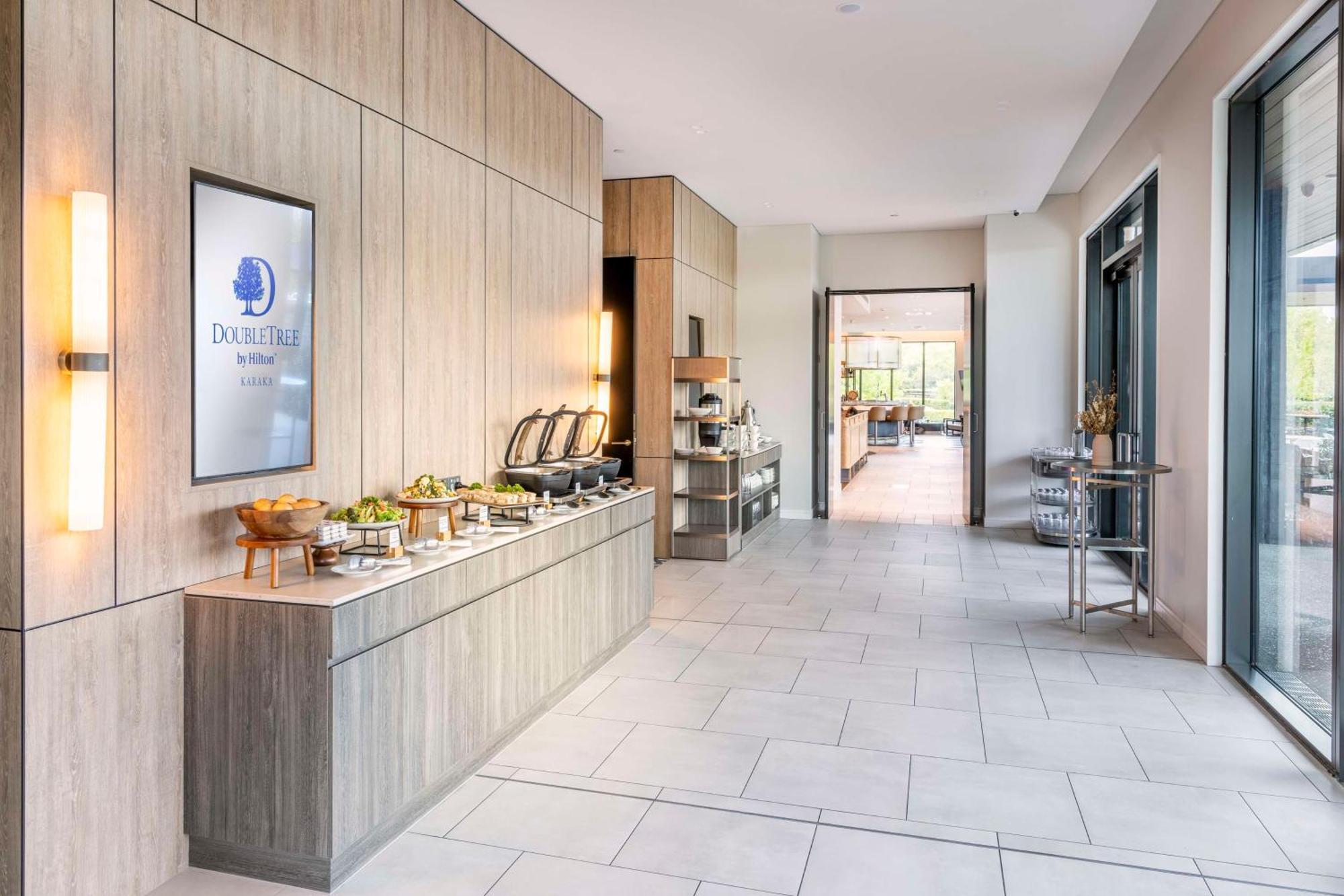 מלון Doubletree By Hilton Auckland Karaka מראה חיצוני תמונה
