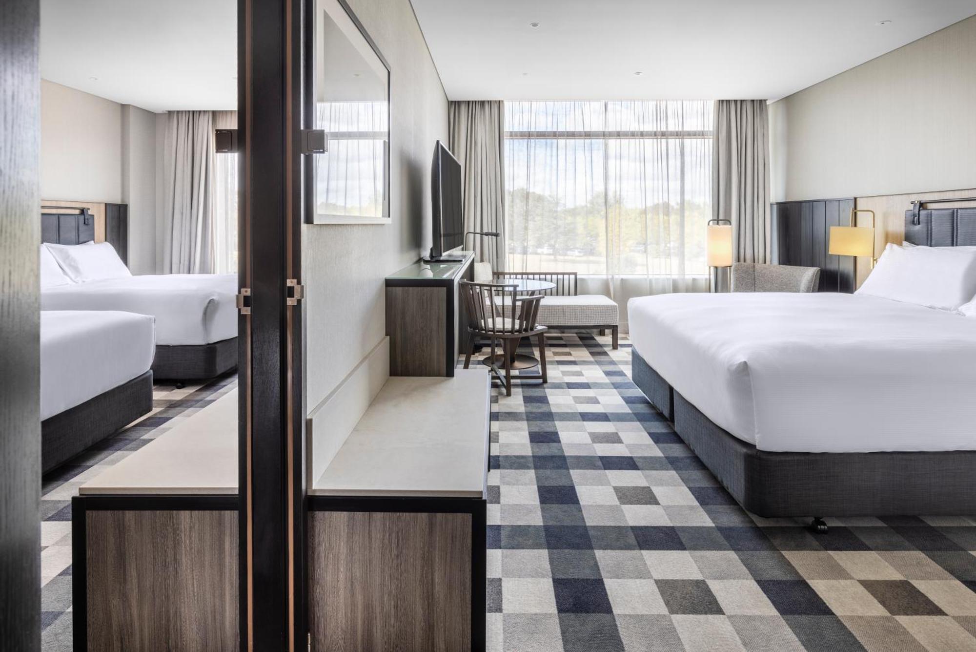 מלון Doubletree By Hilton Auckland Karaka מראה חיצוני תמונה